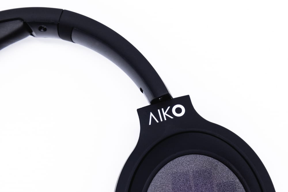 AIKO Poly: Solar-Powered Headphones